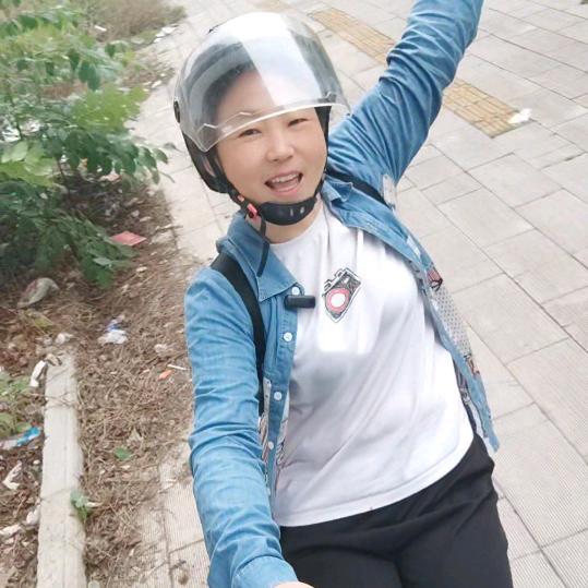 迪小茉电子商务店