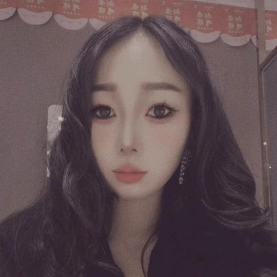 丫头☞建材御姐