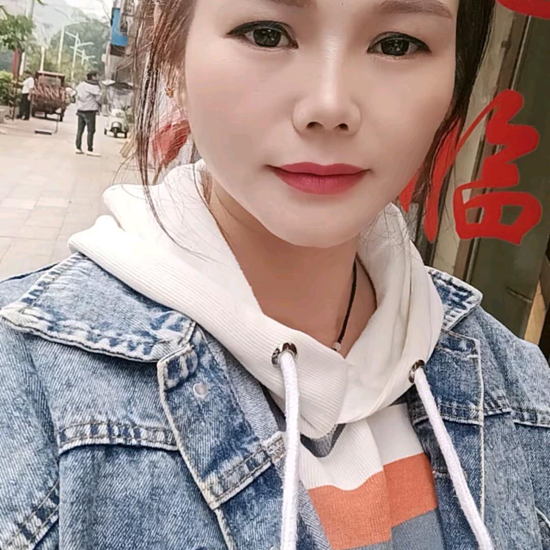 商贸城，小杨足道