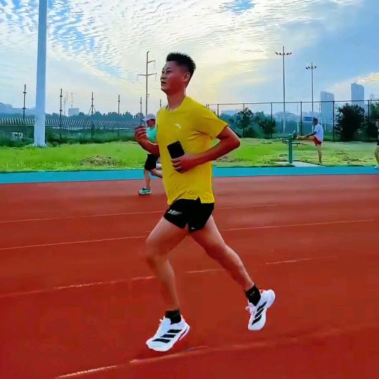 基普赵疯的跑马日常（跑互）