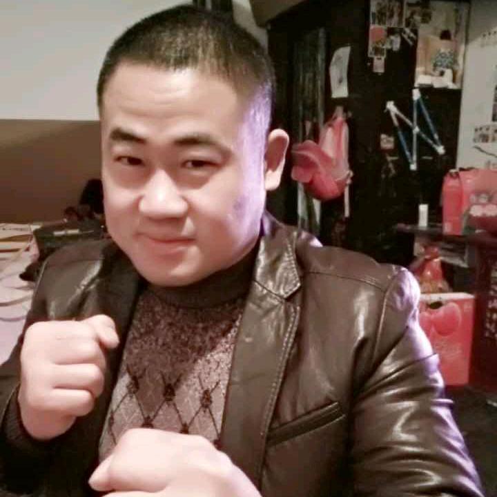隔壁老王$