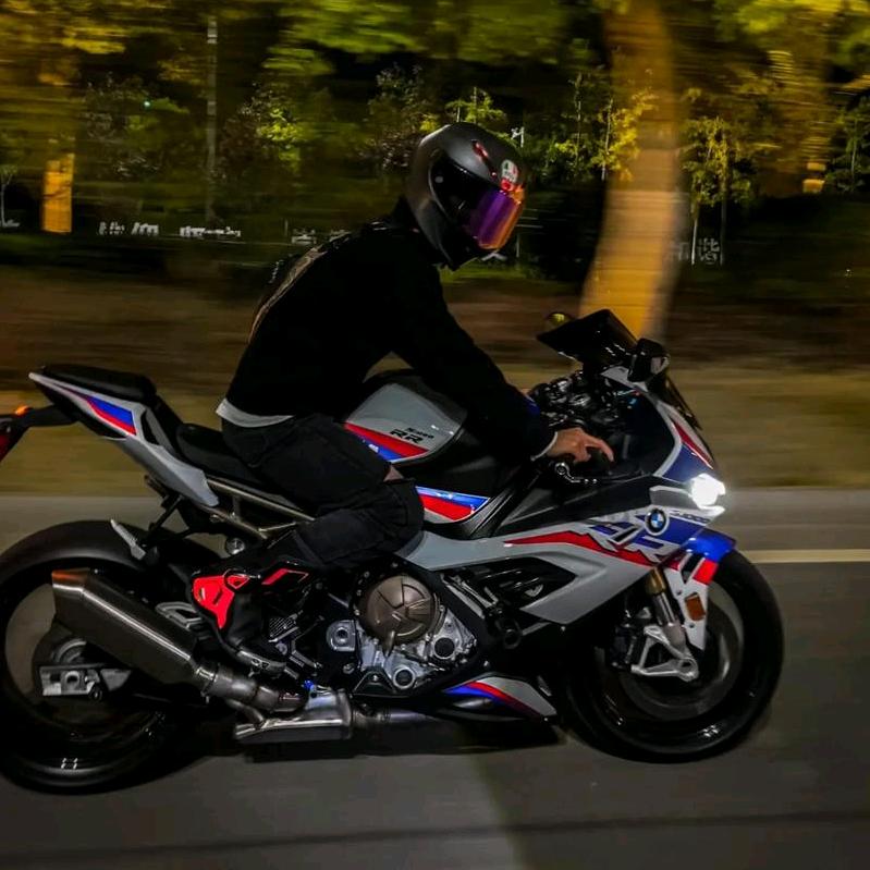 吹吹小王🏍🎺🎹