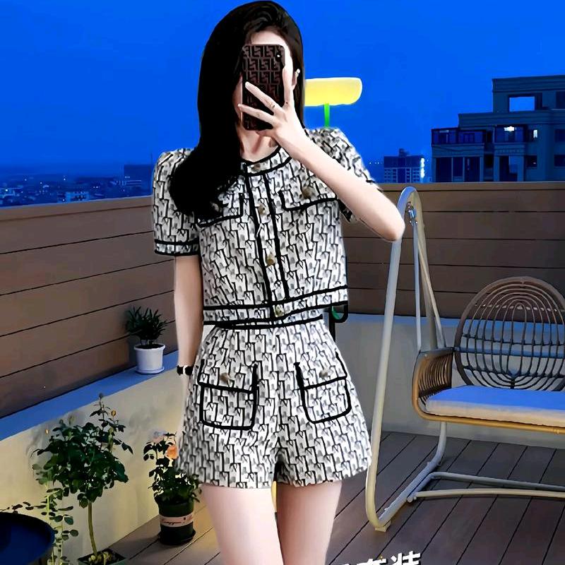 凌畅专属服饰