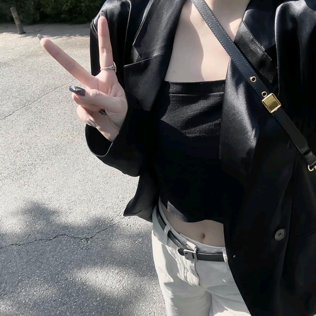 爱吹泡泡^O^