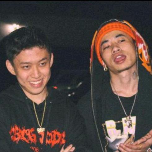 XxX