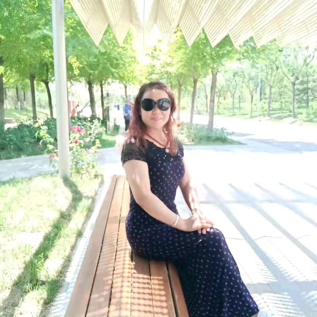 我是荣荣