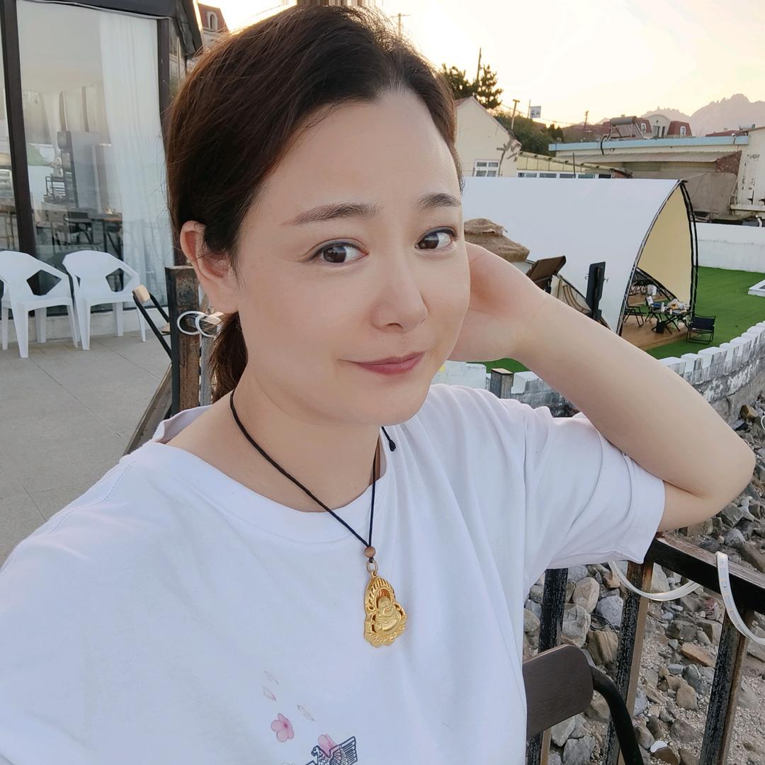 请叫我芳姐