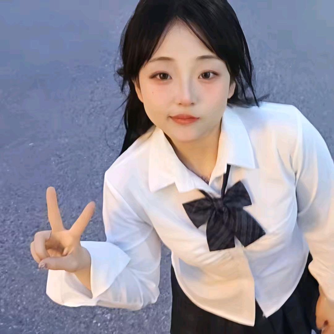 蠢萌官小阳