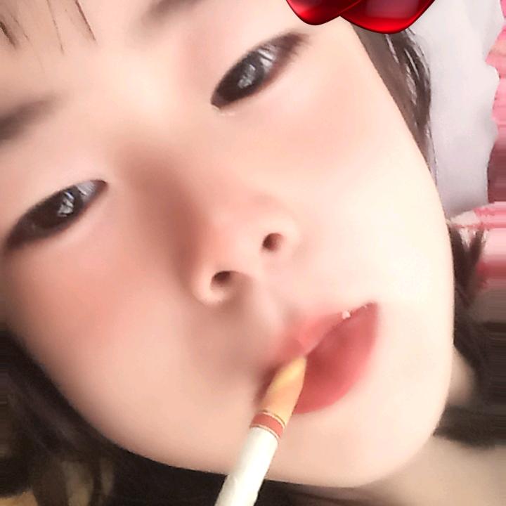 邹优优