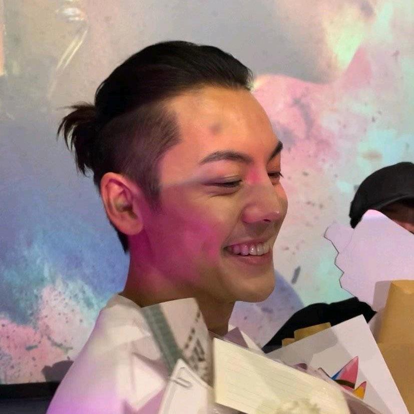 初璃兮微°半心人