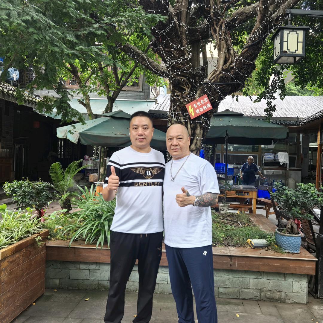 春哥农家菜
