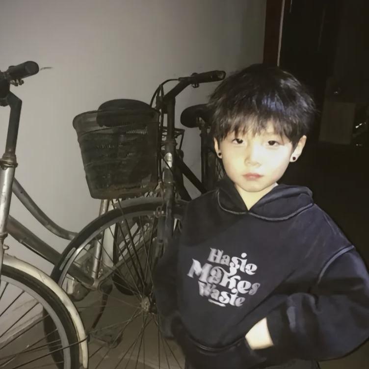 晚 安