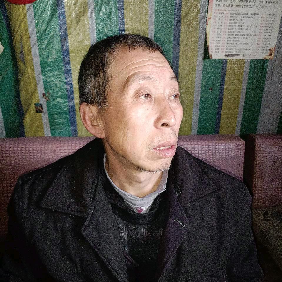 夏龙金