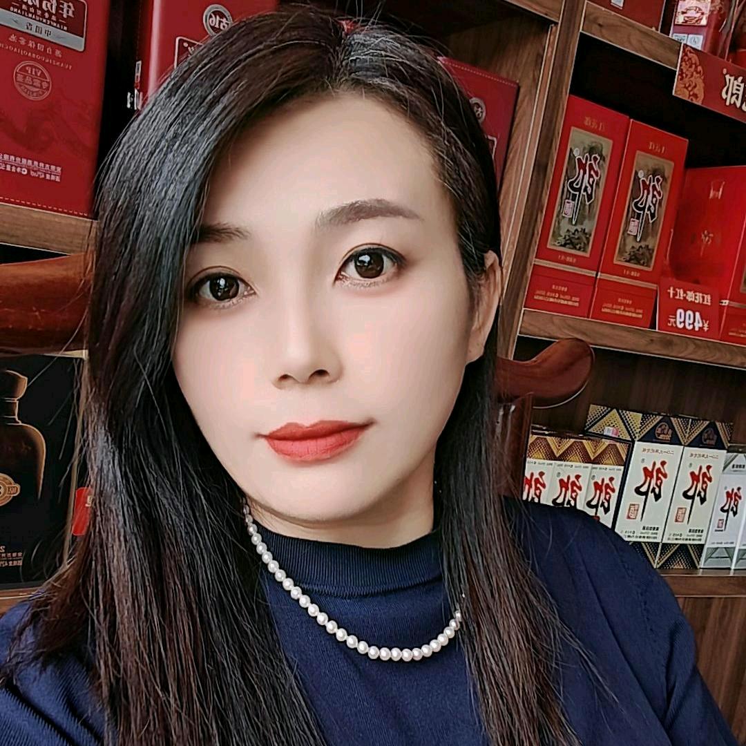 在邳州开烟酒店的闫姐