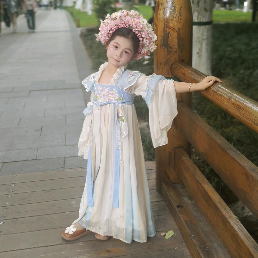蓝梦幻雪.婷
