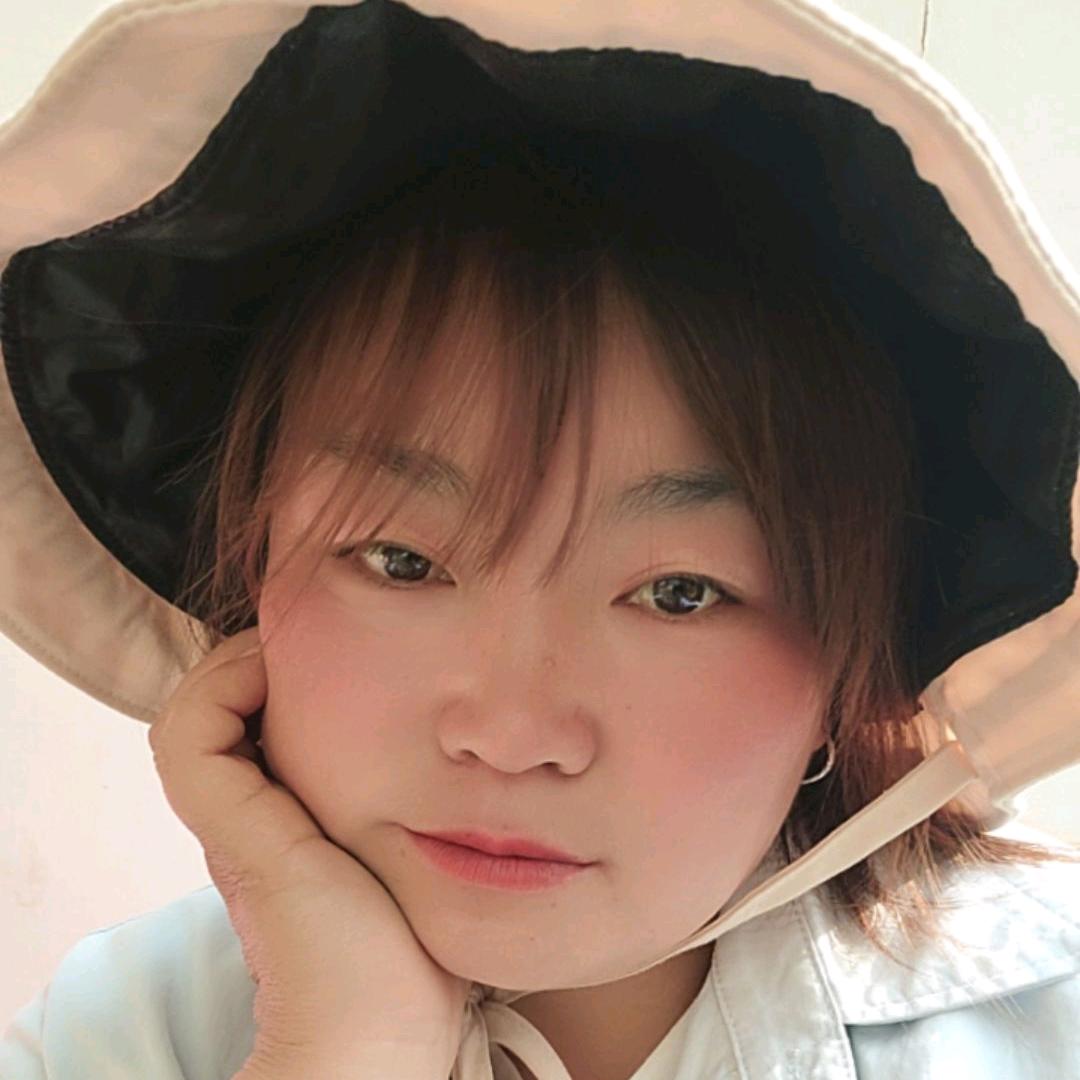 琼