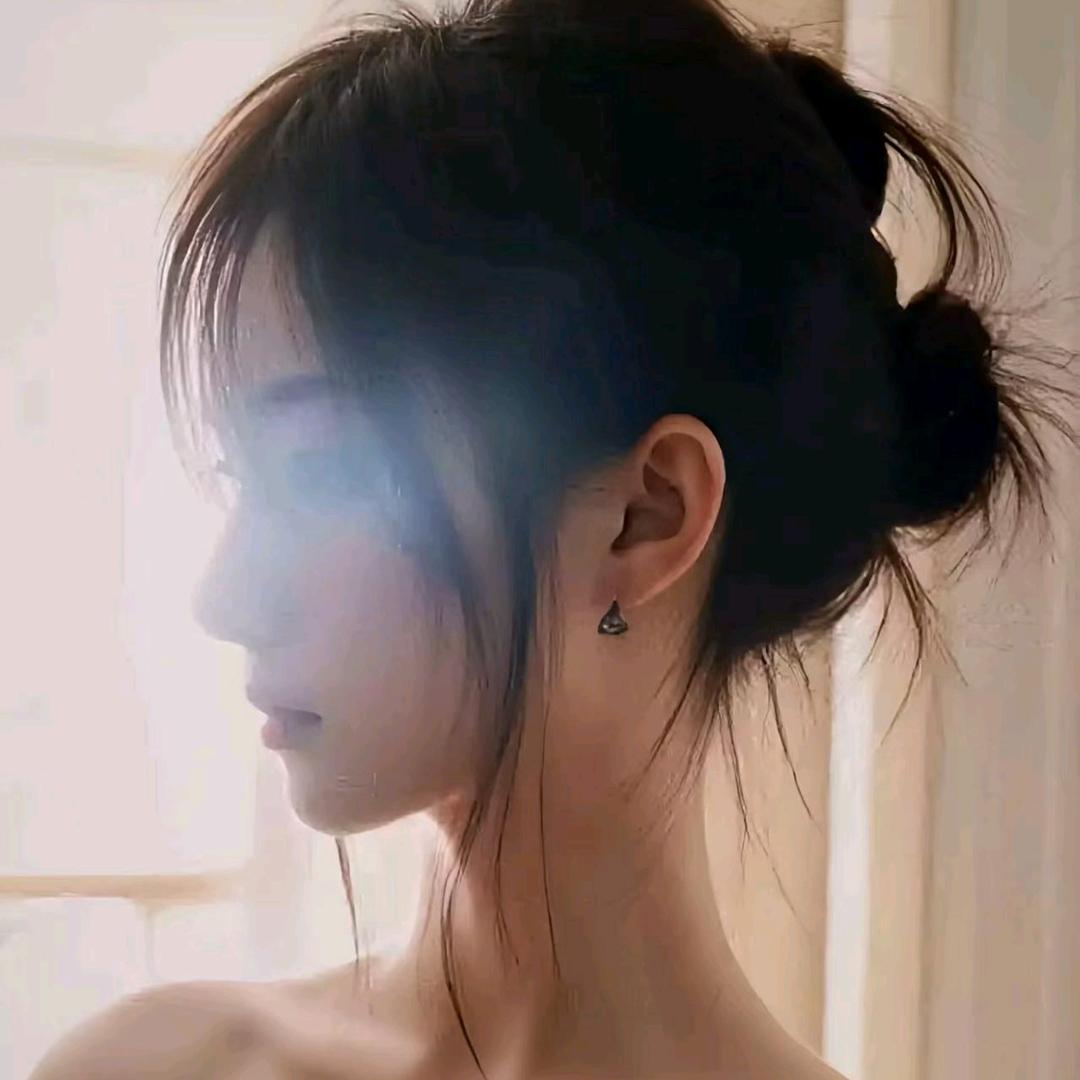 妤儿.