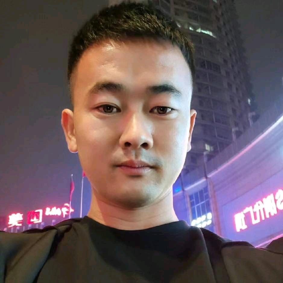 阿龙