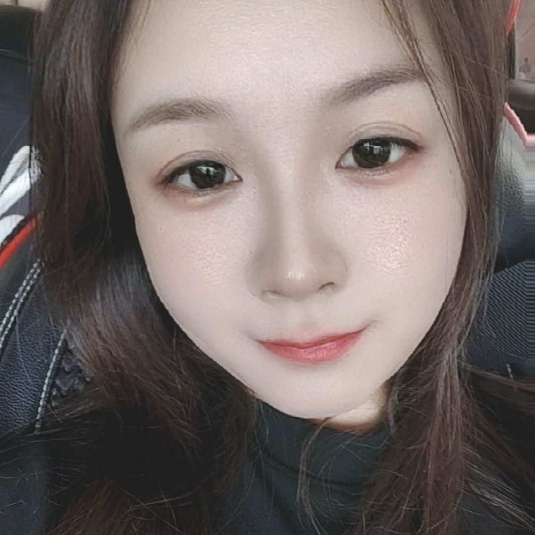 ☾⋆⋆¹⁹⁸⁶🐅ᥫᩣ