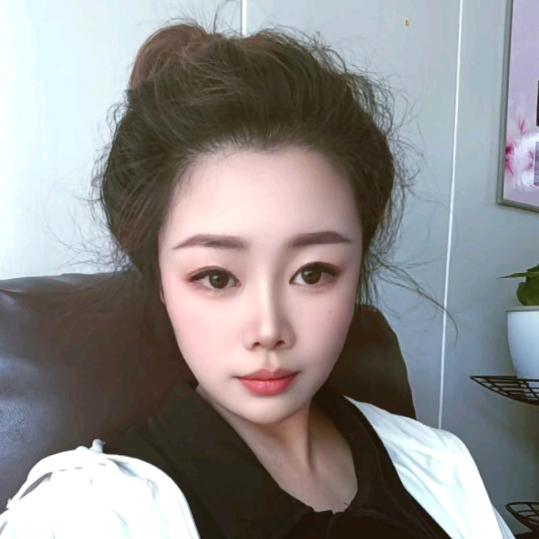 艳子.