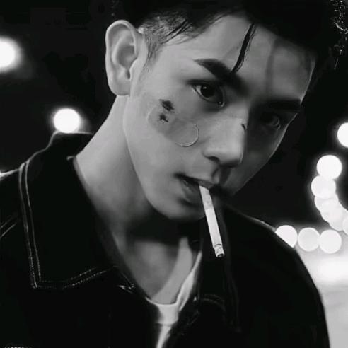 🧞‍♂️🧞‍♀️🧞‍♂️