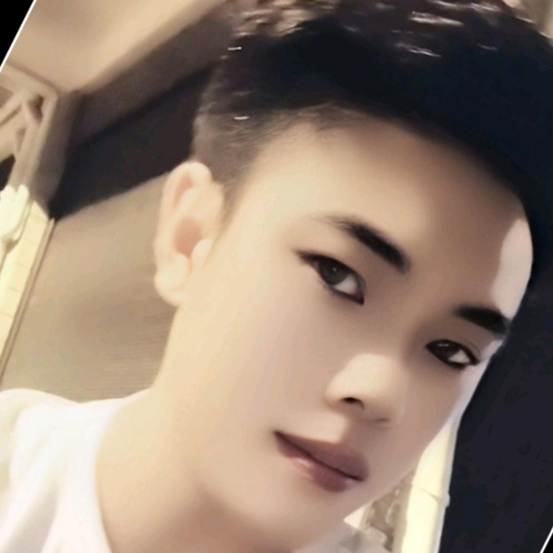 小💘严哥
