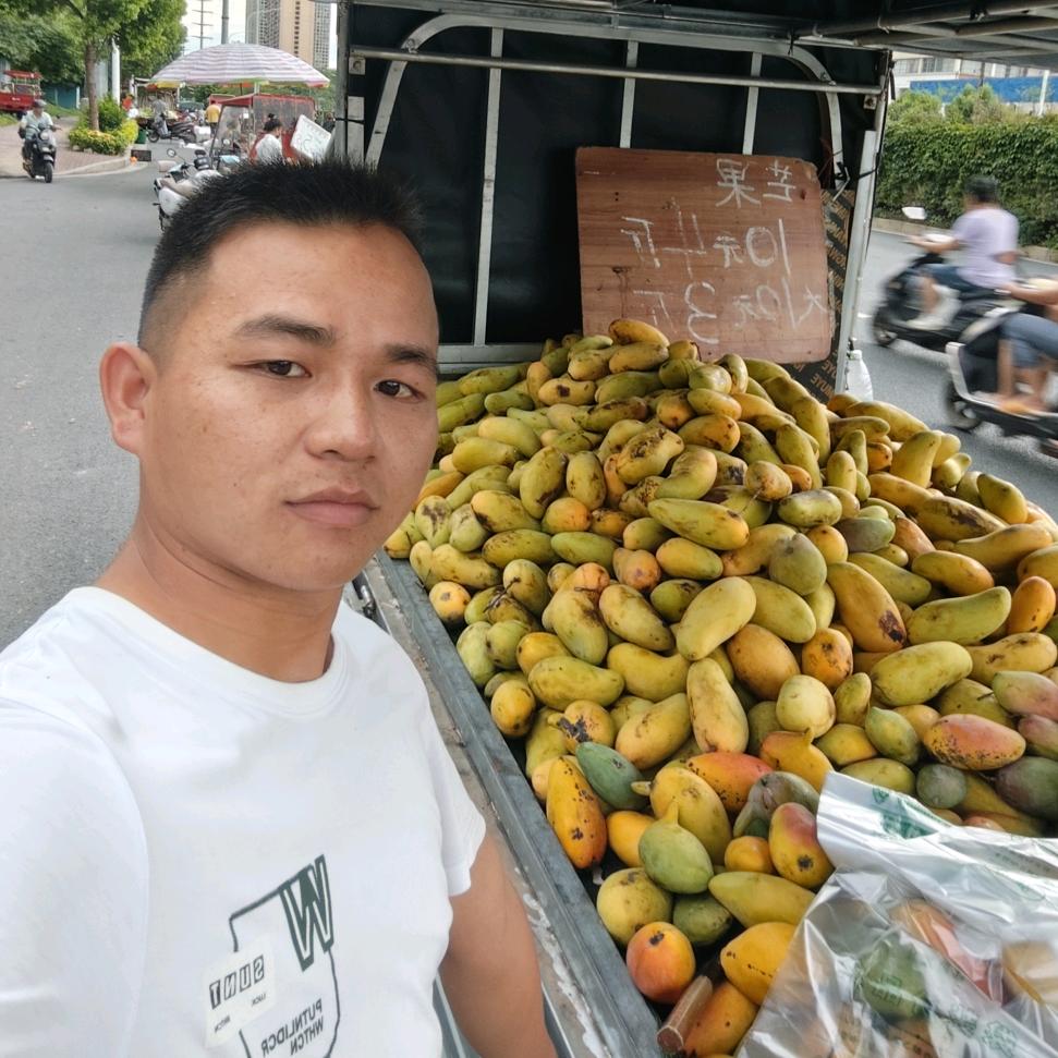 @阿东  卖水果