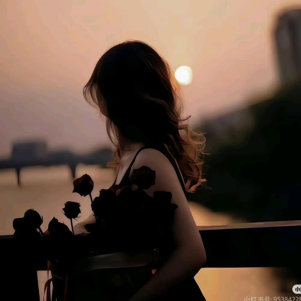 犯困小魔仙💤