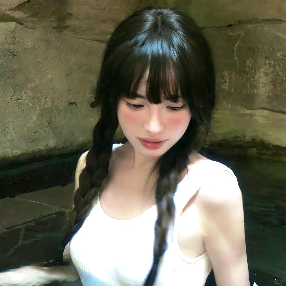 nana W