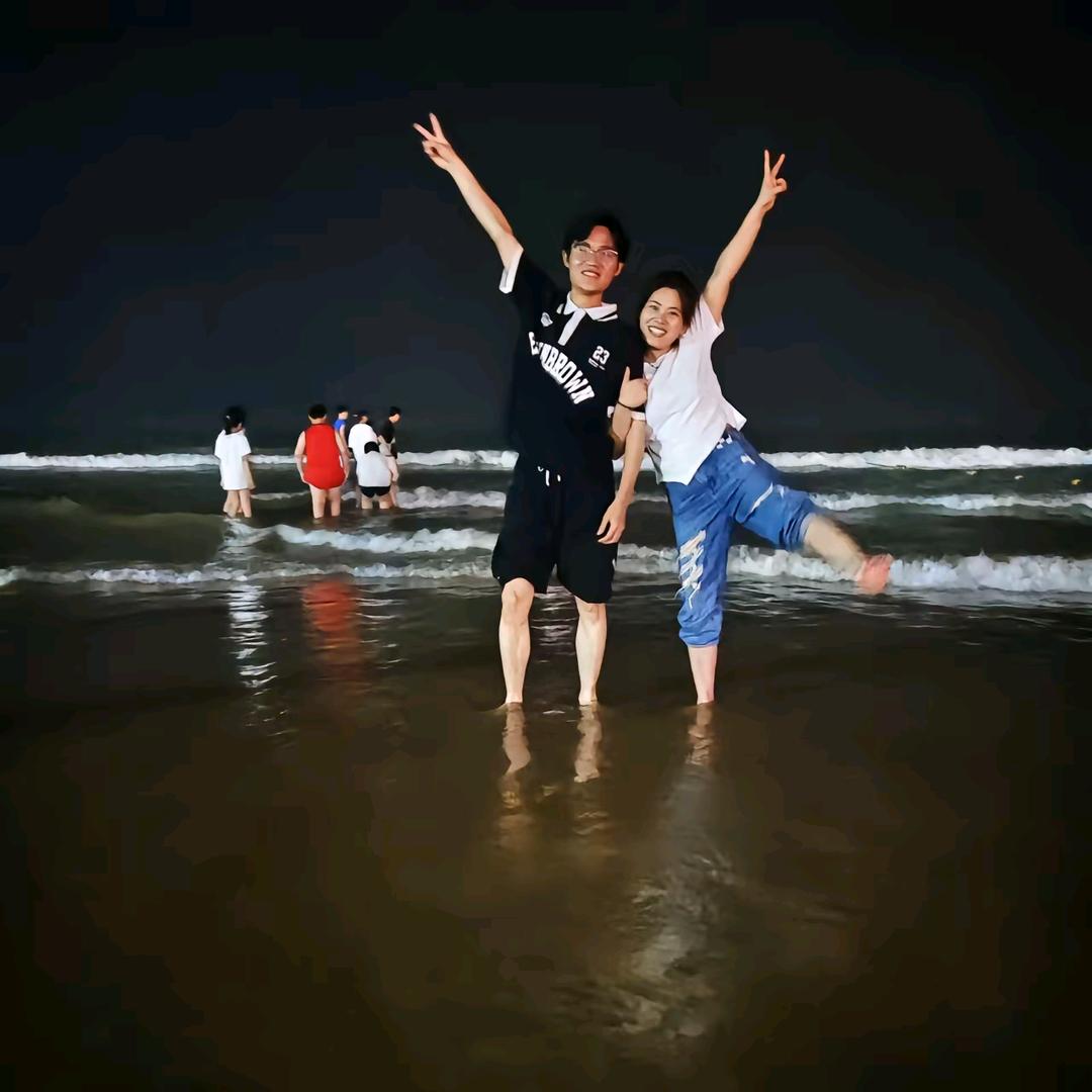 晓枫纸的姐姐