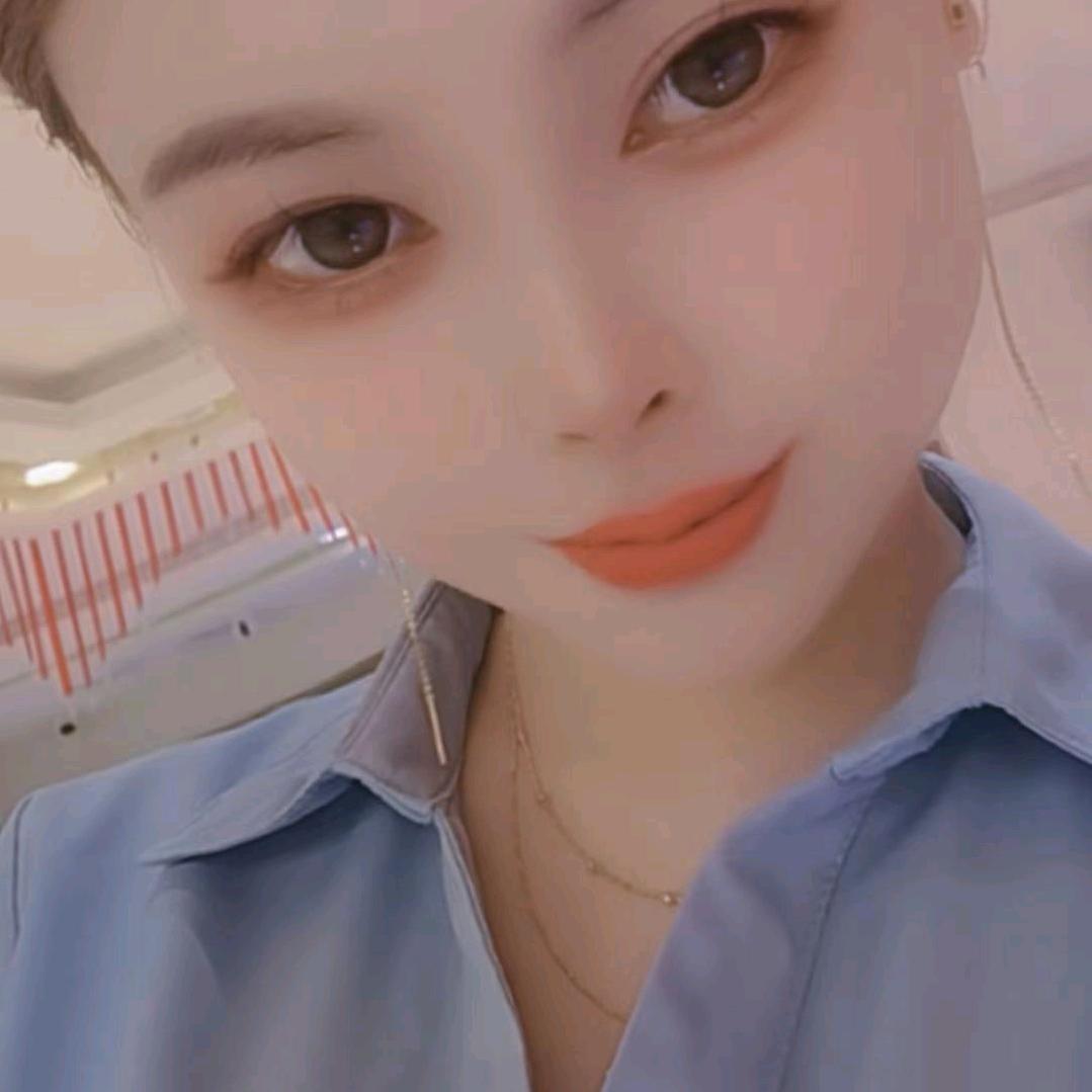 石屯爱伯利珠宝店雯雯