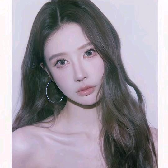 温婉（时尚穿搭）