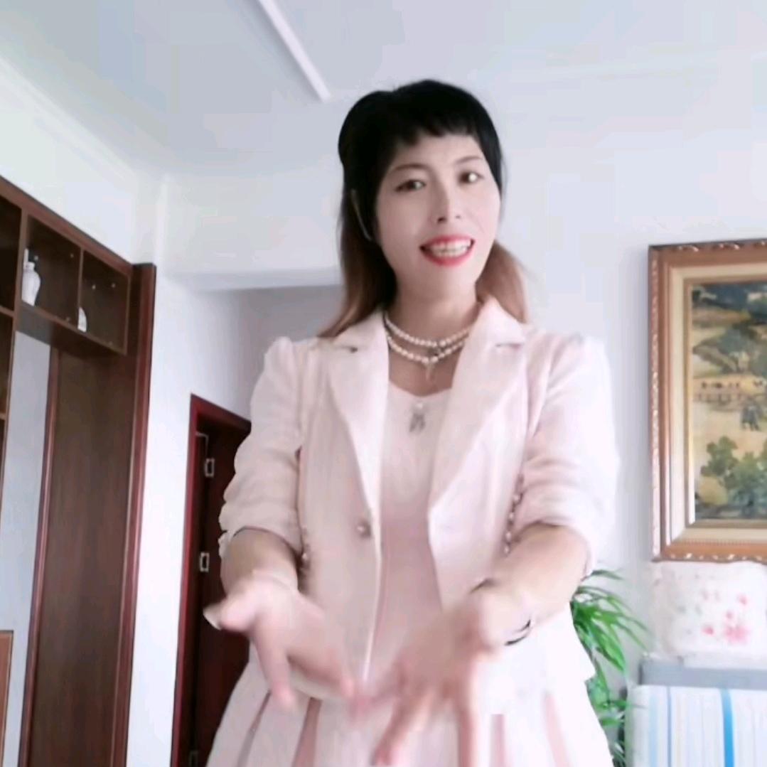 小陈.