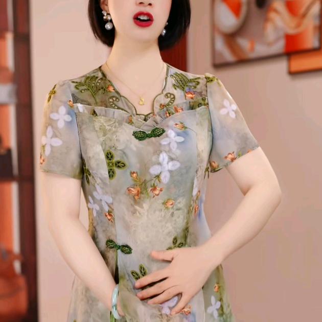 相识高定女装