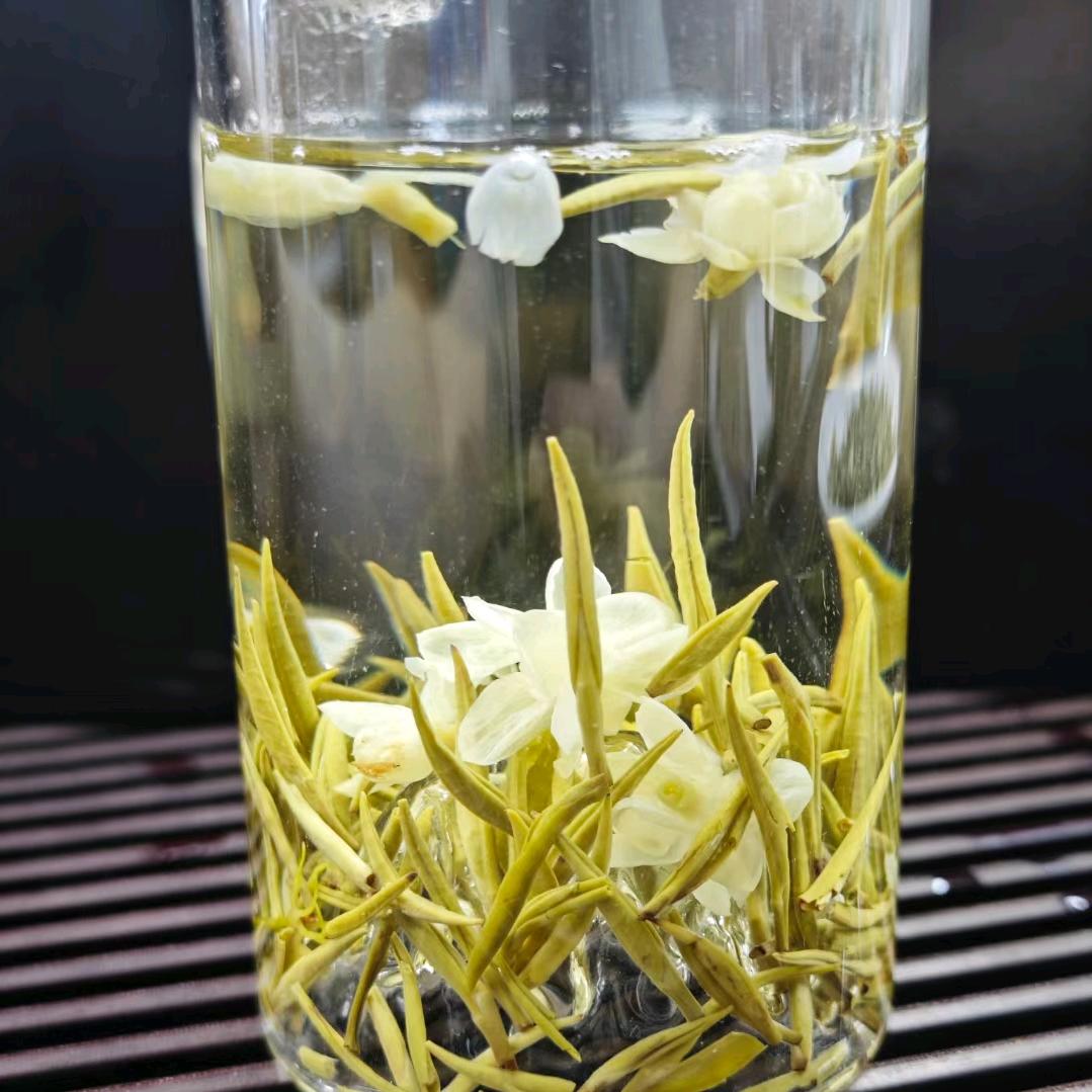 卖茶叶的小姐姐（漫泉河中段