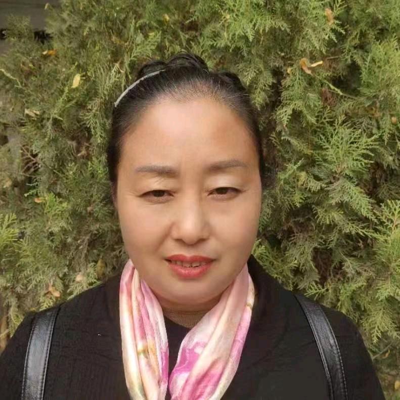 我是种地大户张四娘。