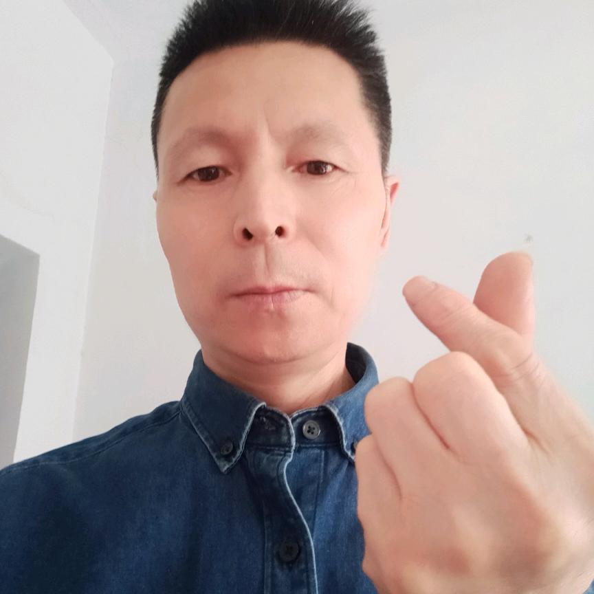 潇洒哥（周五晚22点10分）