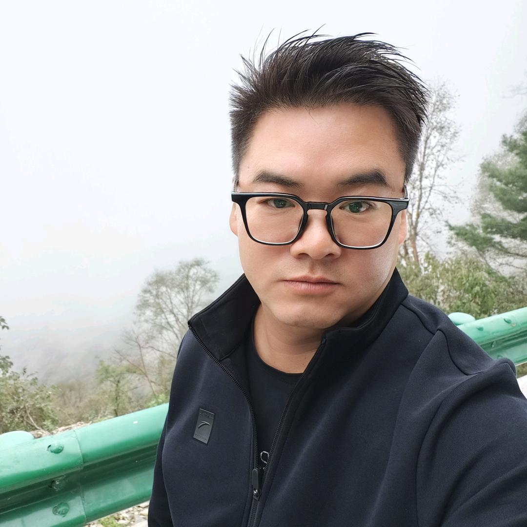 辰泽羽折扣新车批发