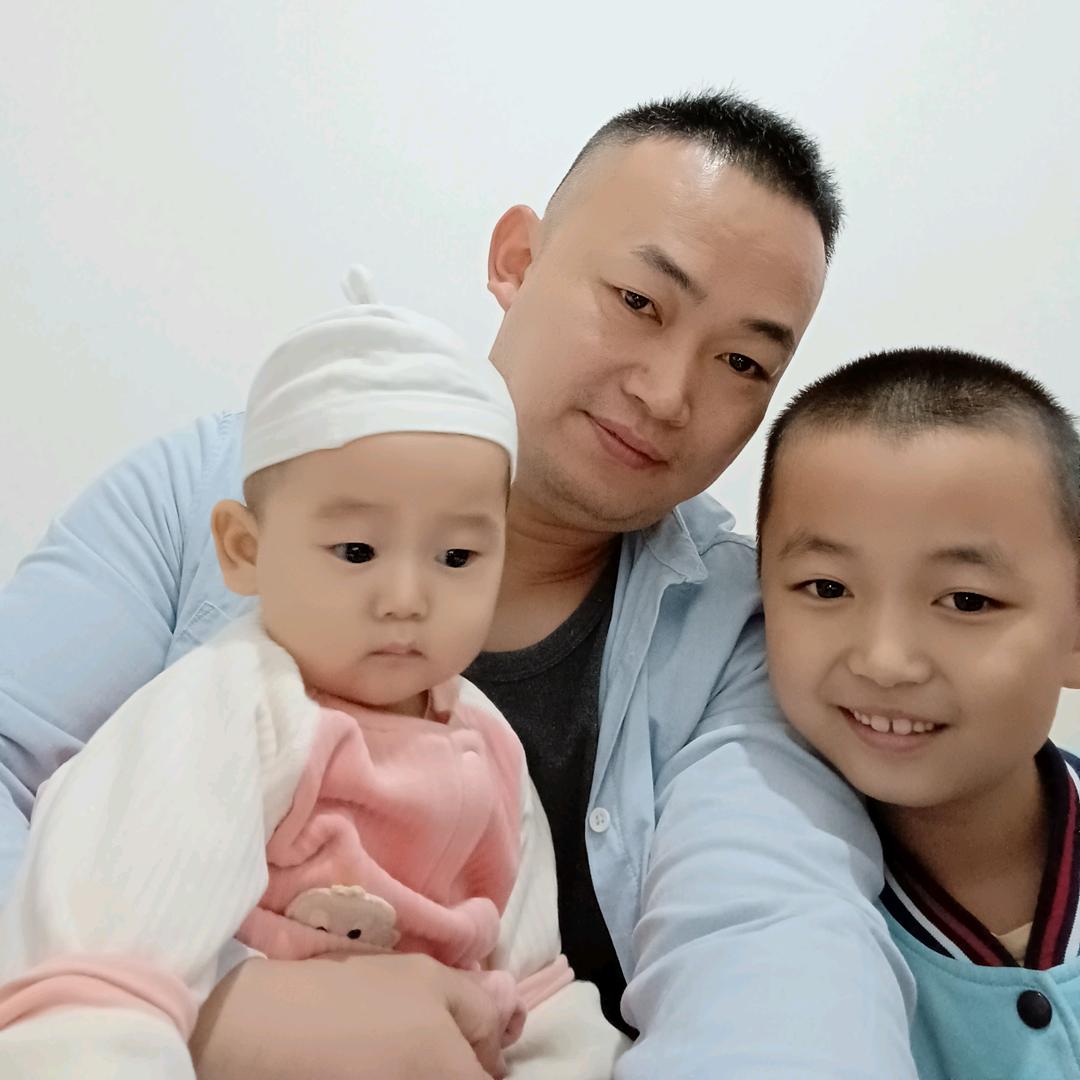 欧阳~德辉数控模具加工