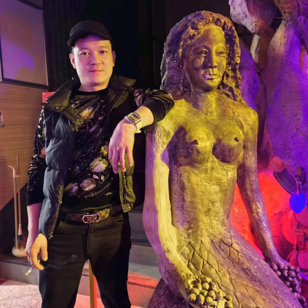 坚持就是胜利，。