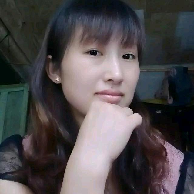 郝静