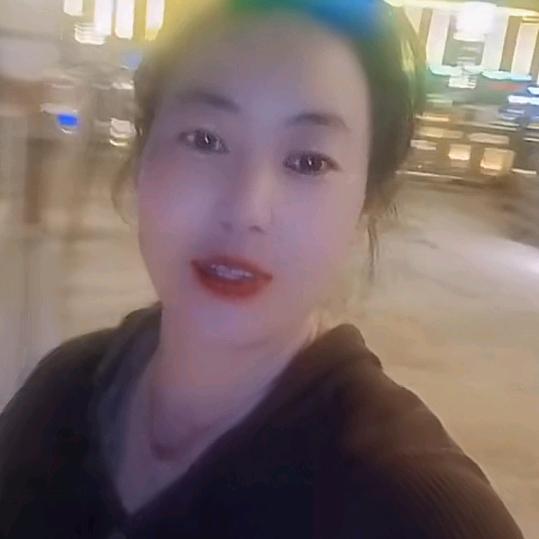 仁女士