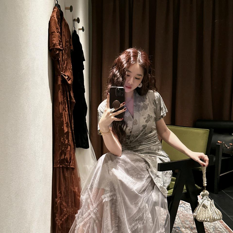 三吉黑花的直播返场