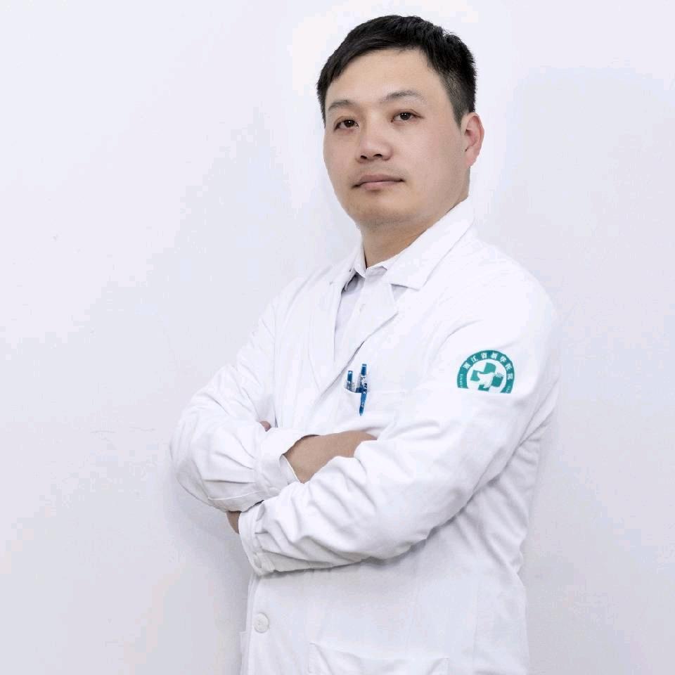 泌尿外科张杰医生