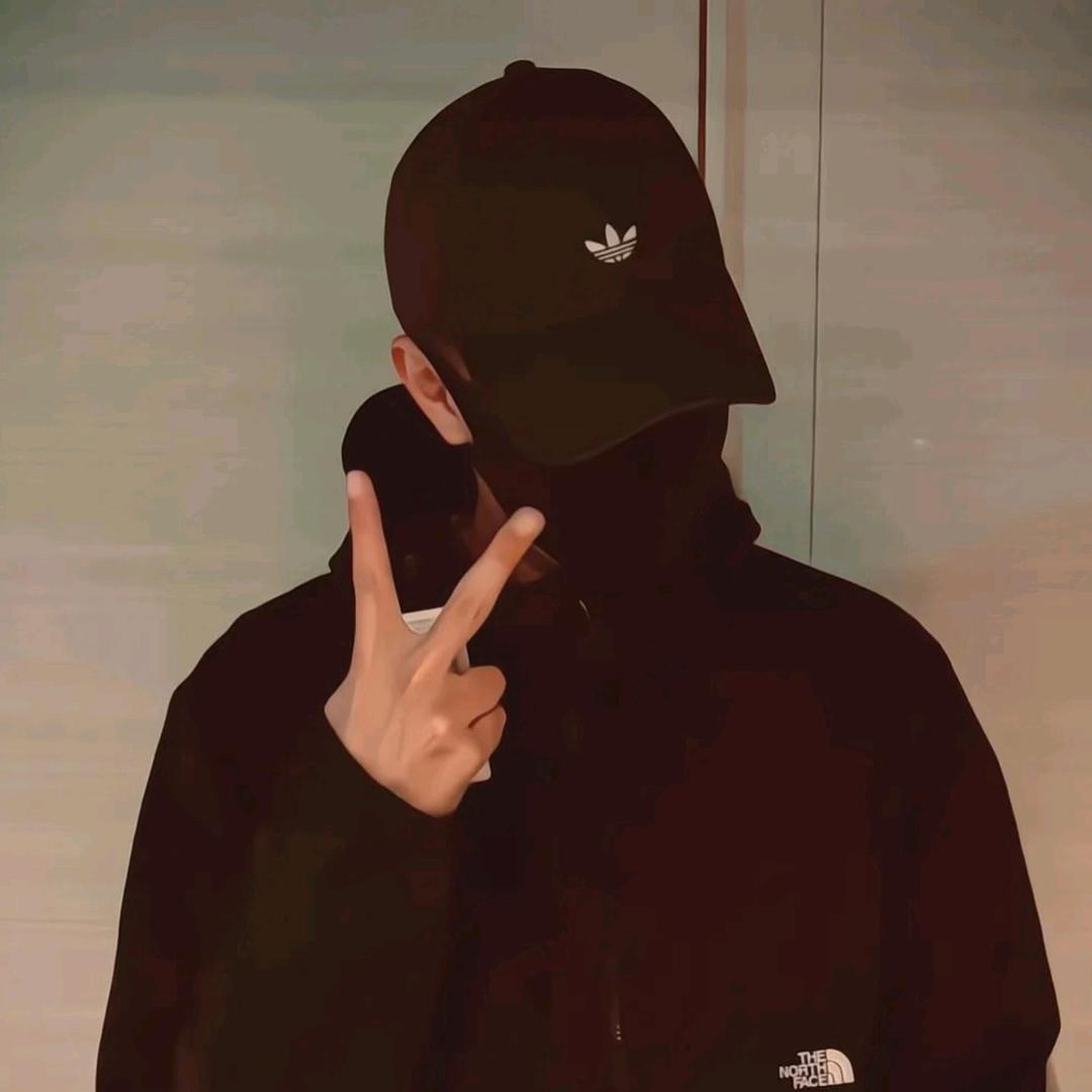 小小男王.