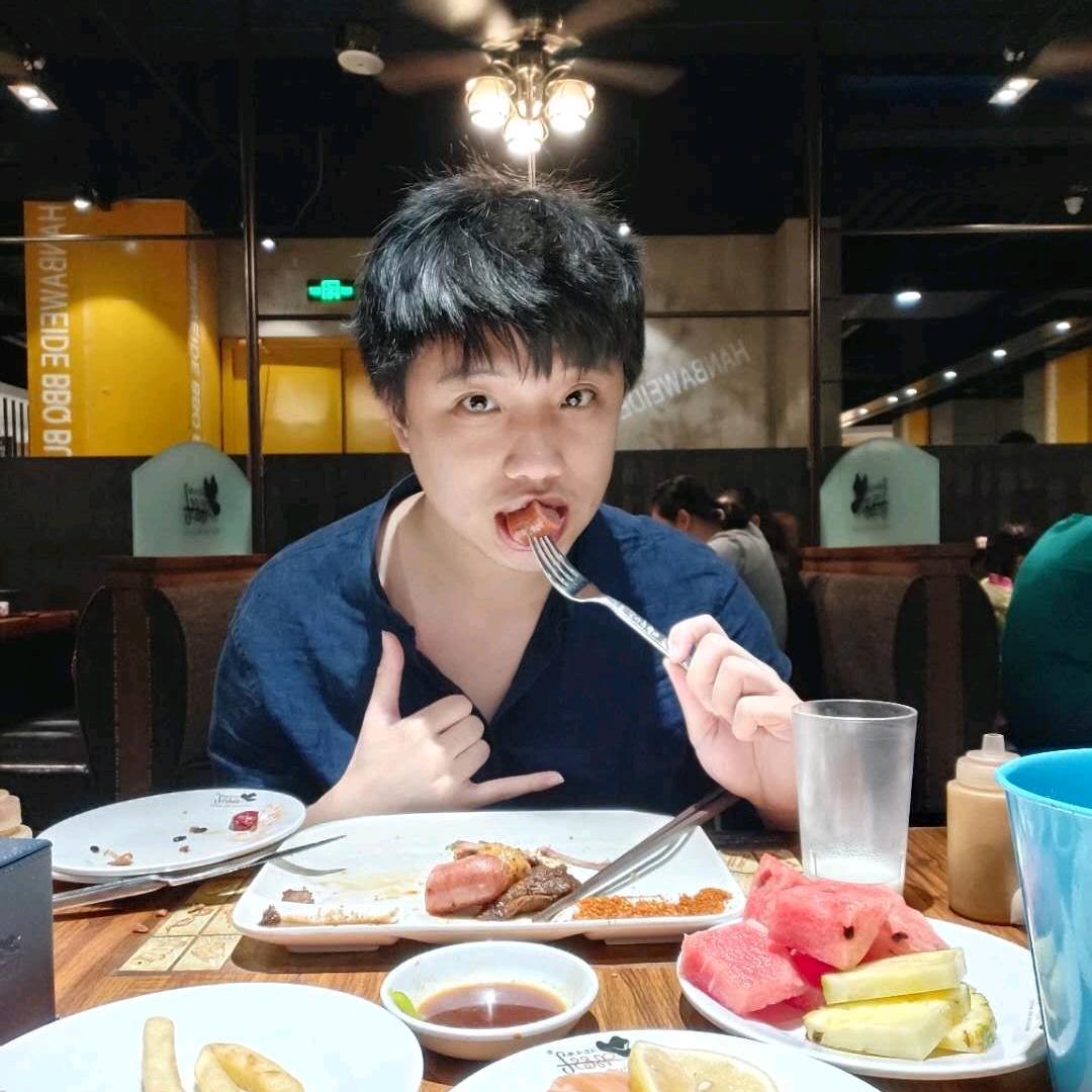 小云吃瓜
