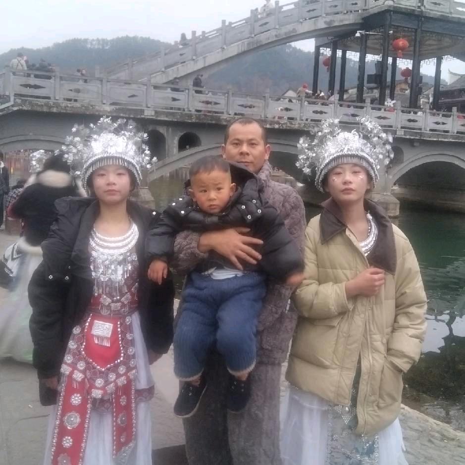 溆浦朱朱门窗晾衣架