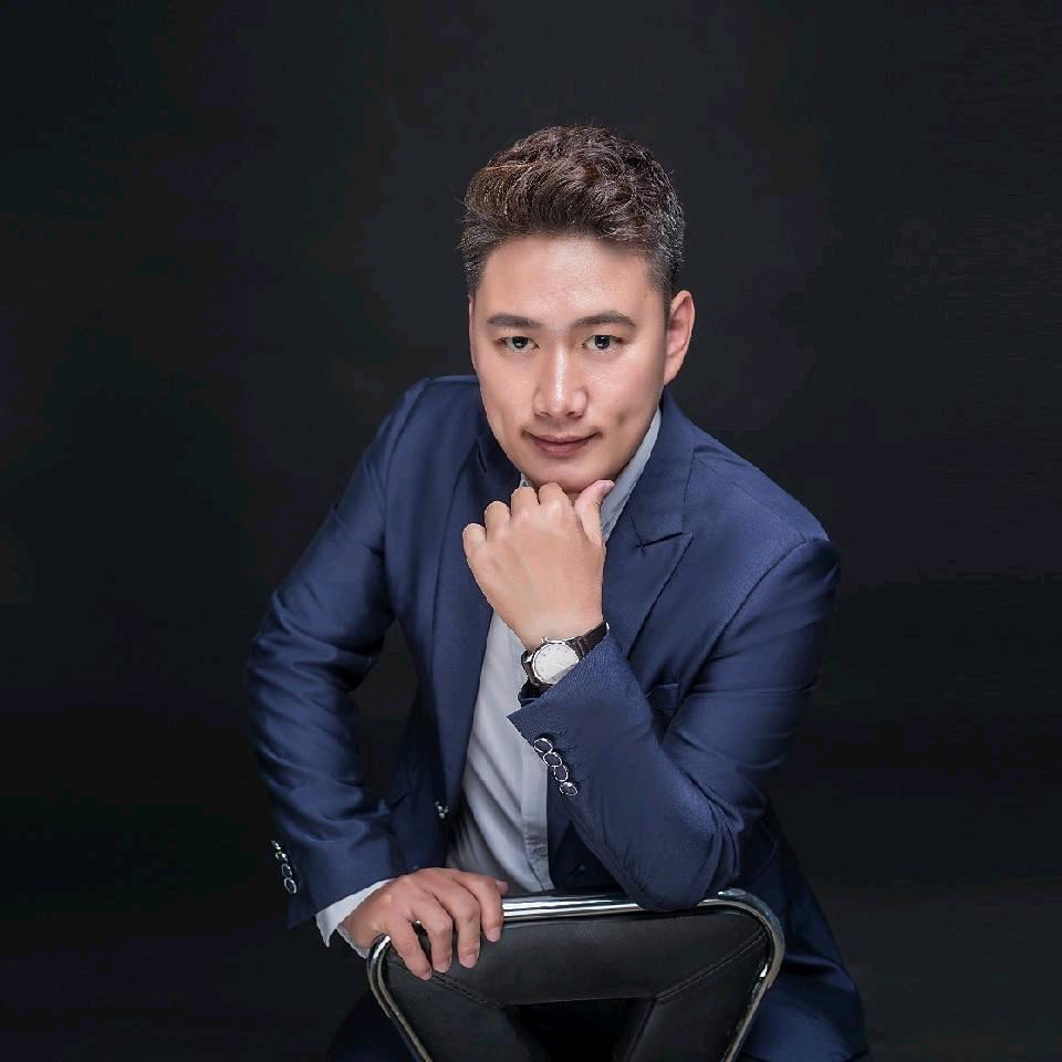 Moon tong