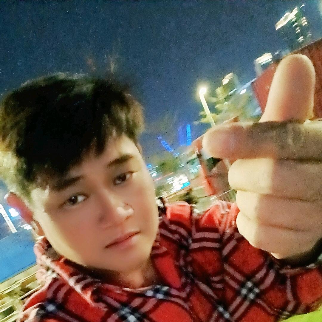 上网只为偷看你一眼