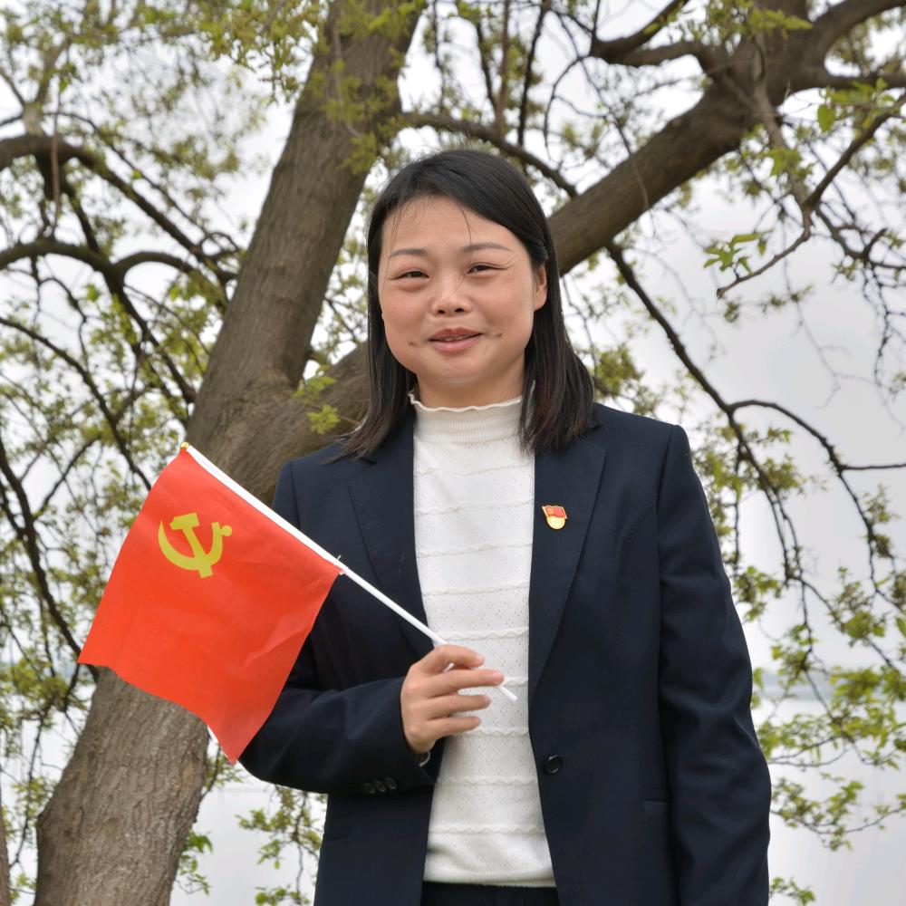 苗书记（葛洲坝南岸）